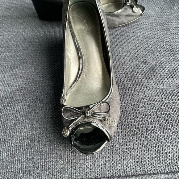 Women’s Coach Wedge Shoes Size 9 - Picture 5 of 6